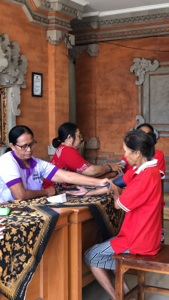 Kegiatan Posyandu Lansia di Banjar Batu